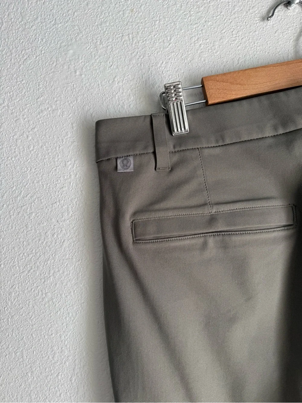 Lululemon Commission Pants
